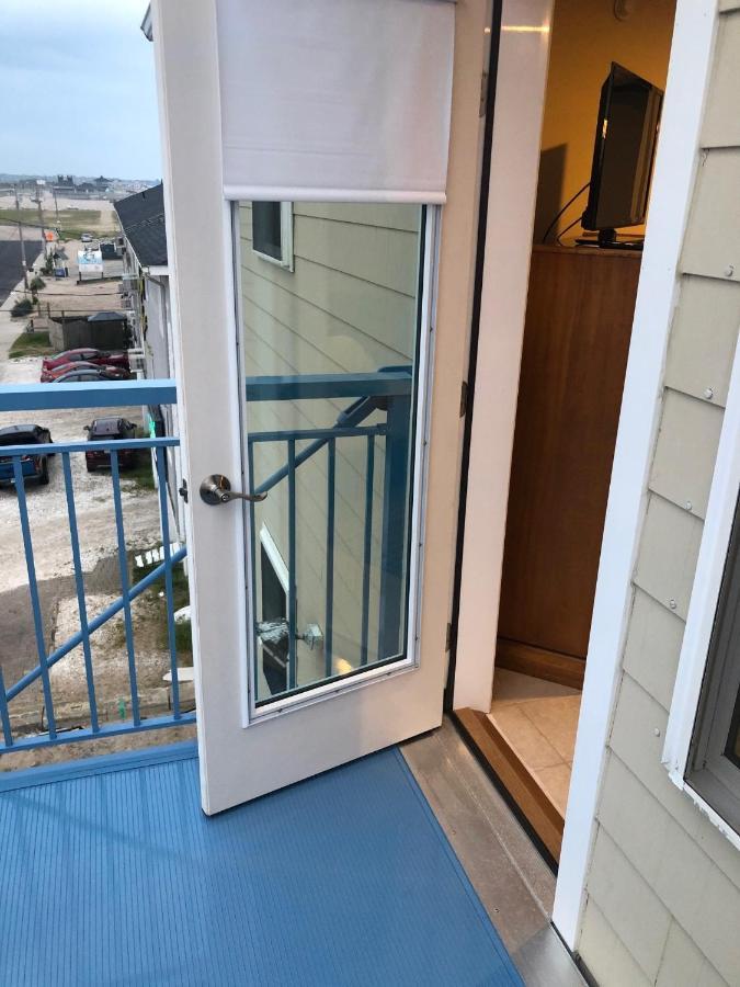 Misquamicut Beach Front Inn Westerly Zewnętrze zdjęcie